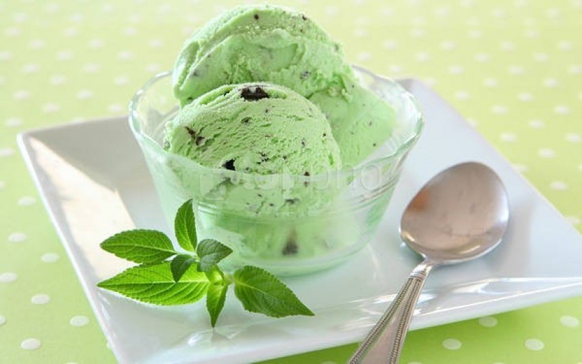 Free Download HD PNG With Mint Ice Cream Background Best Stock Photos Image ID TOPpng