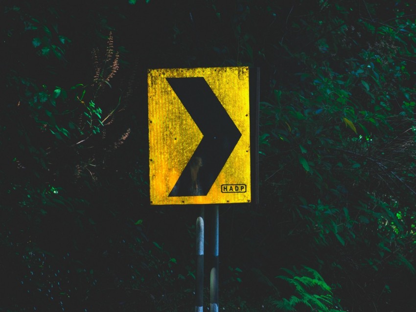 arrow, pointer, sign, direction, yellow, black, green