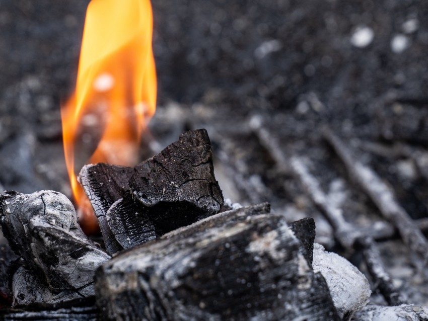 Fire Bw Coals Burning Blur Macro Png - Free PNG Images