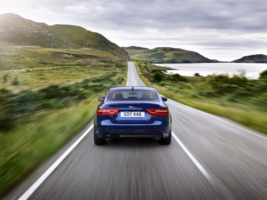 jaguar xe, jaguar, movement, speed, blue, car