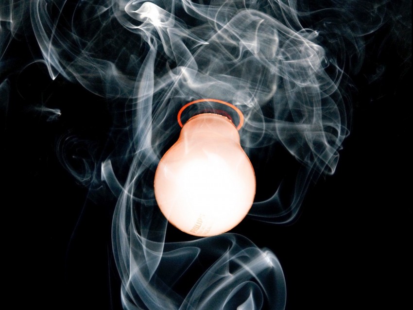free PNG light bulb, smoke, electricity, lighting background PNG images transparent