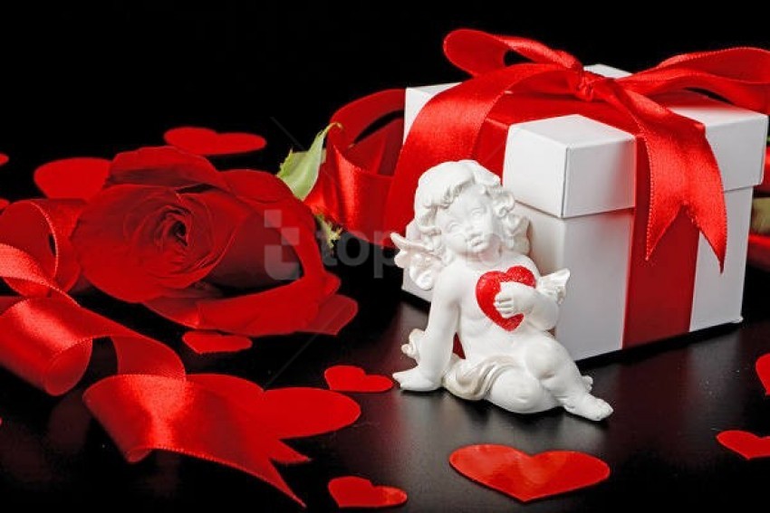 gift, red roses, heart decoration, romantic gift, valentine's day, gift box, love decoration