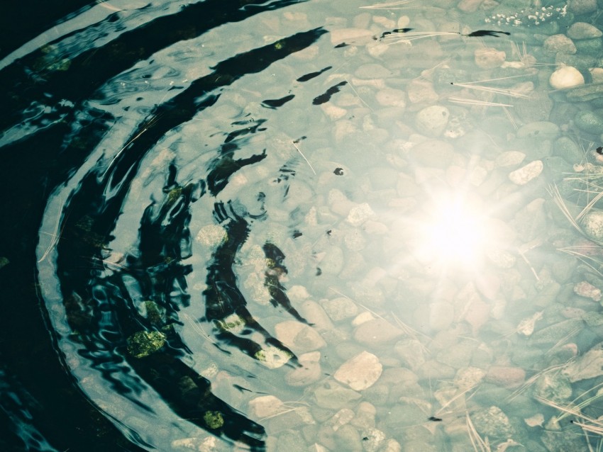 water, pebbles, circles, light, transparent